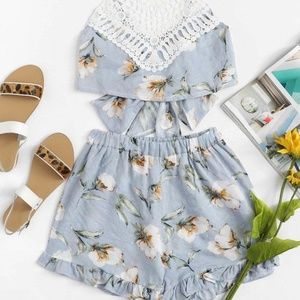 Super Cute Blue Flower Print Two Piece